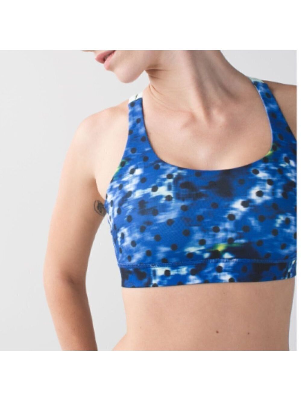 EC Lululemon Energy Bra - Windy Blooms Saphire Blue Multi / Sea Mist - Size 4
